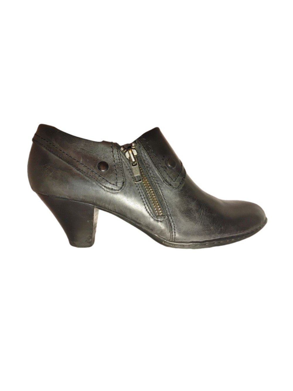Born Tanya Marrone Short Ankle Booties Size 8